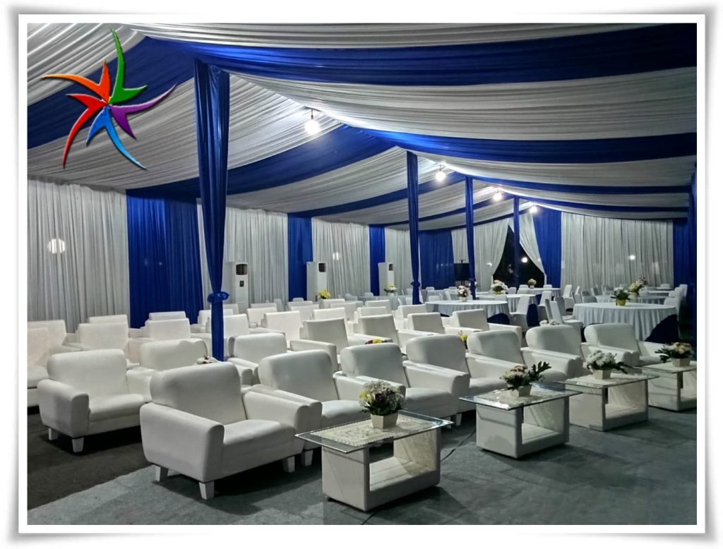  Sewa Tenda Sofa dan Meja VIP Kaca Siap Setting 
