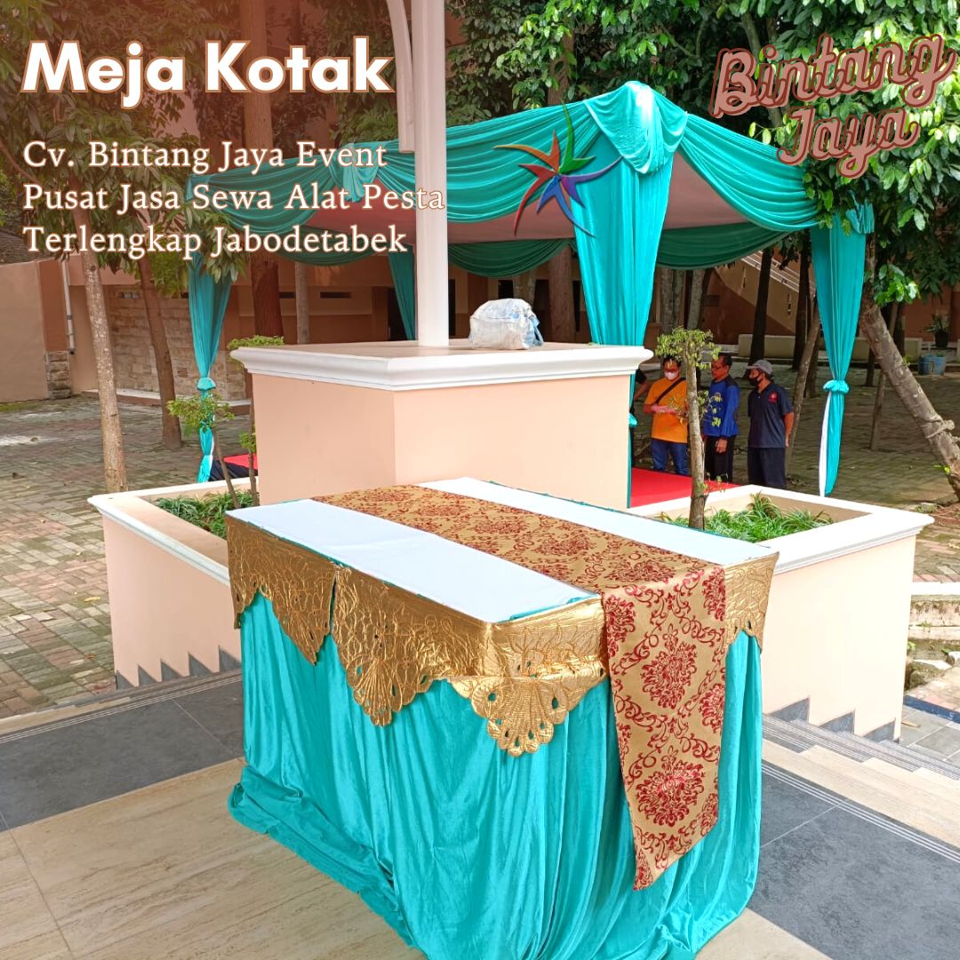 Jasa Rental Meja Kotak Ukuran 80x120cm untuk Stand Makanan Jakarta