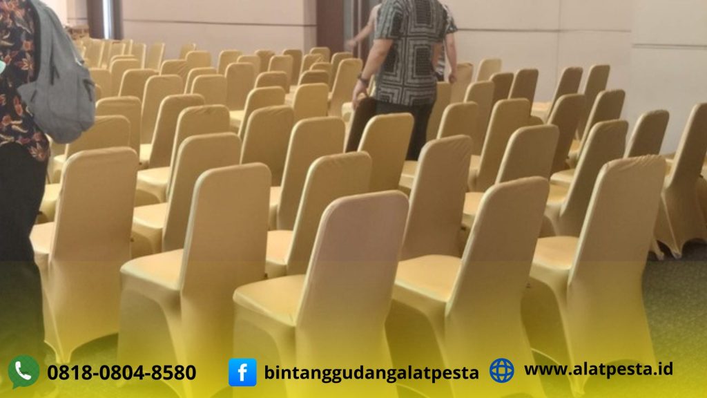 Rental Kursi Futura Cover Ketat Gold Pluit Jakut