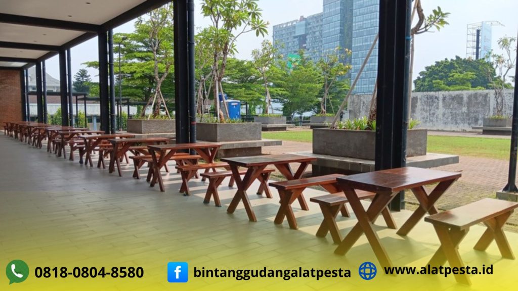 Sewa Meja Taman Outdoor Event AEON Deltamas Cikarang